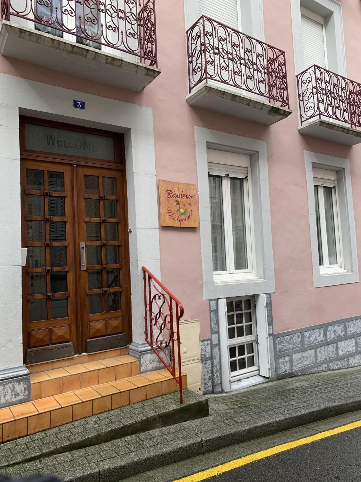 Appartement Cosy Au Coeur De La Ville, Au Calme Avec Wifi Et Linge De Maison Inclus كوتيريه المظهر الخارجي الصورة